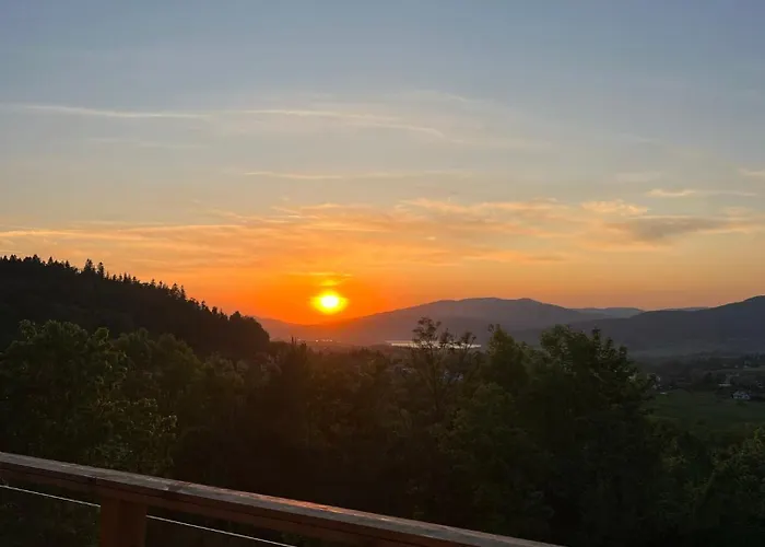 Prázdninový dům 120 Letnia Chatabarutka W Gorach Z Jacuzzi I Sauna